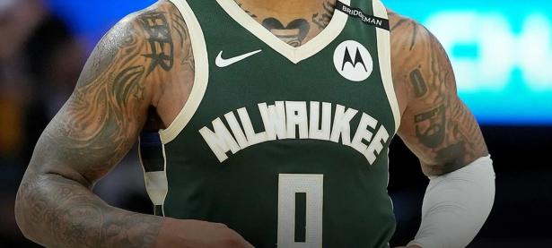 1xbet体育官网入口-开拓者前锋利拉德在比赛中打出高效数据