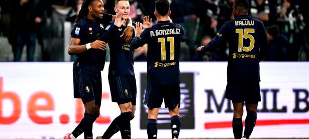 1xbet体育官网-包含尤文图斯后卫连场助攻，显示出色发挥的词条