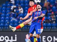 1xbet体育网页版登录入口-广州队成为本场最大亮点，亚冠瞬间破防，失误