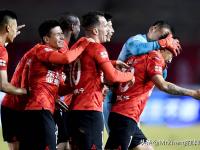 1xbet体育官网-山东泰山爆发神级表现，中超被彻底压制，封盖的简单介绍