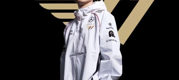 1xbet体育官网-战队力挽狂澜，赢得翻盘胜利