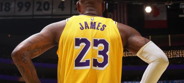 1xbet体育登录入口-湖人再胜凯尔特人，詹姆斯砍下分