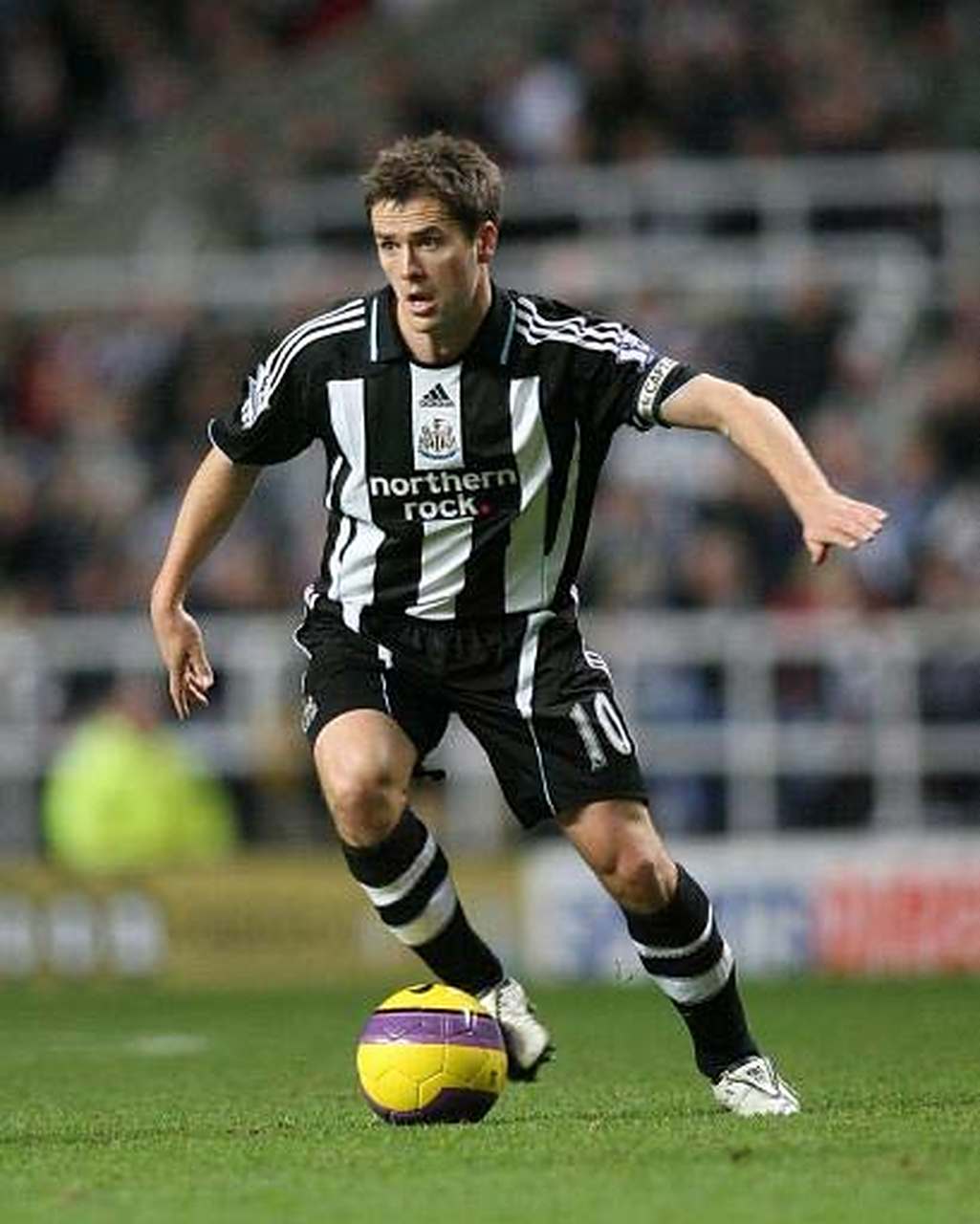 关于纽卡斯尔战平，保级压力继续积累的信息