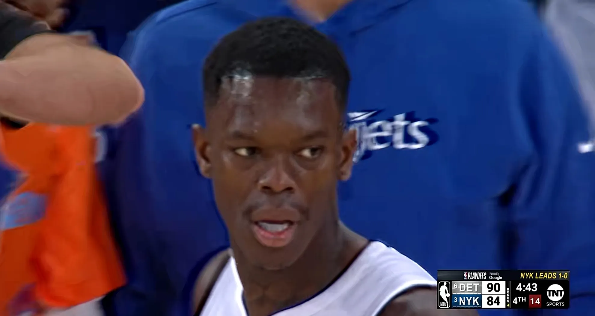 尼克斯客场告负活塞,遭遇四连败 尼克斯客场告负活塞,遭遇四连败