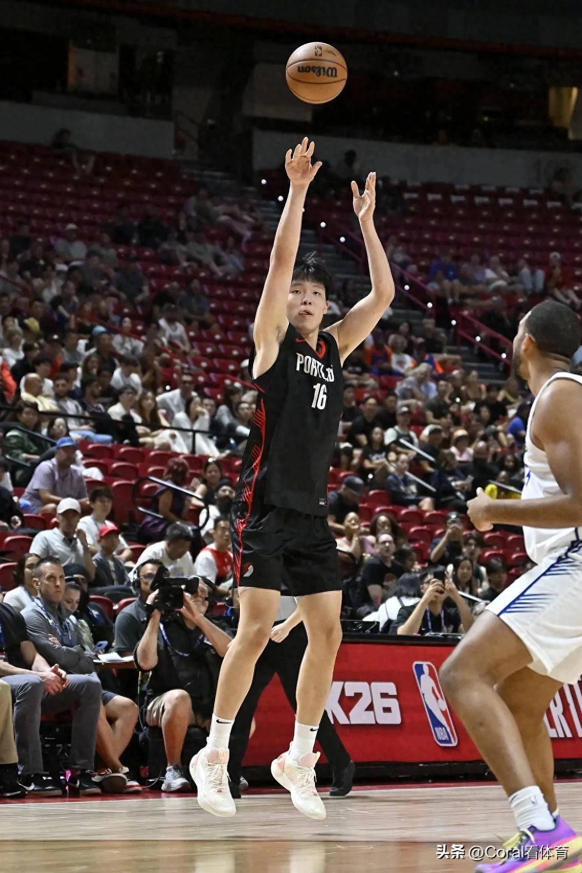 关于勇士力克开拓者，稳坐东部半决赛席位的信息