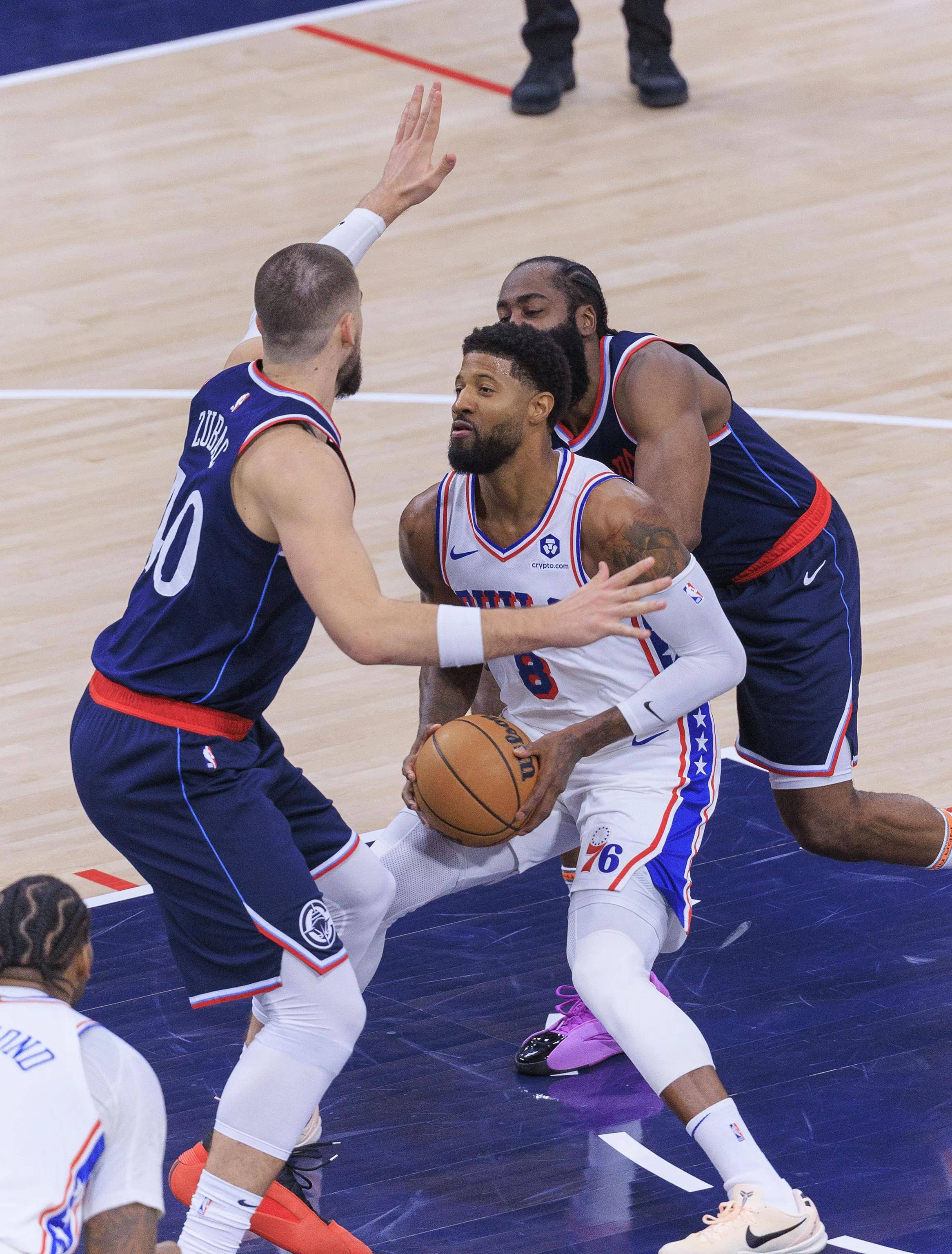 快船队主帅赞扬球员表现，备战下一场比赛