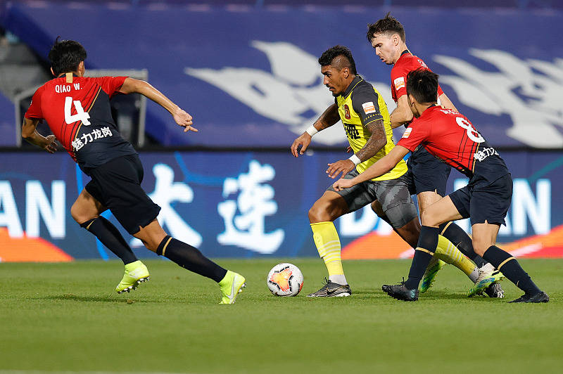 上港取得连胜，深圳佳兆业防线有待提升