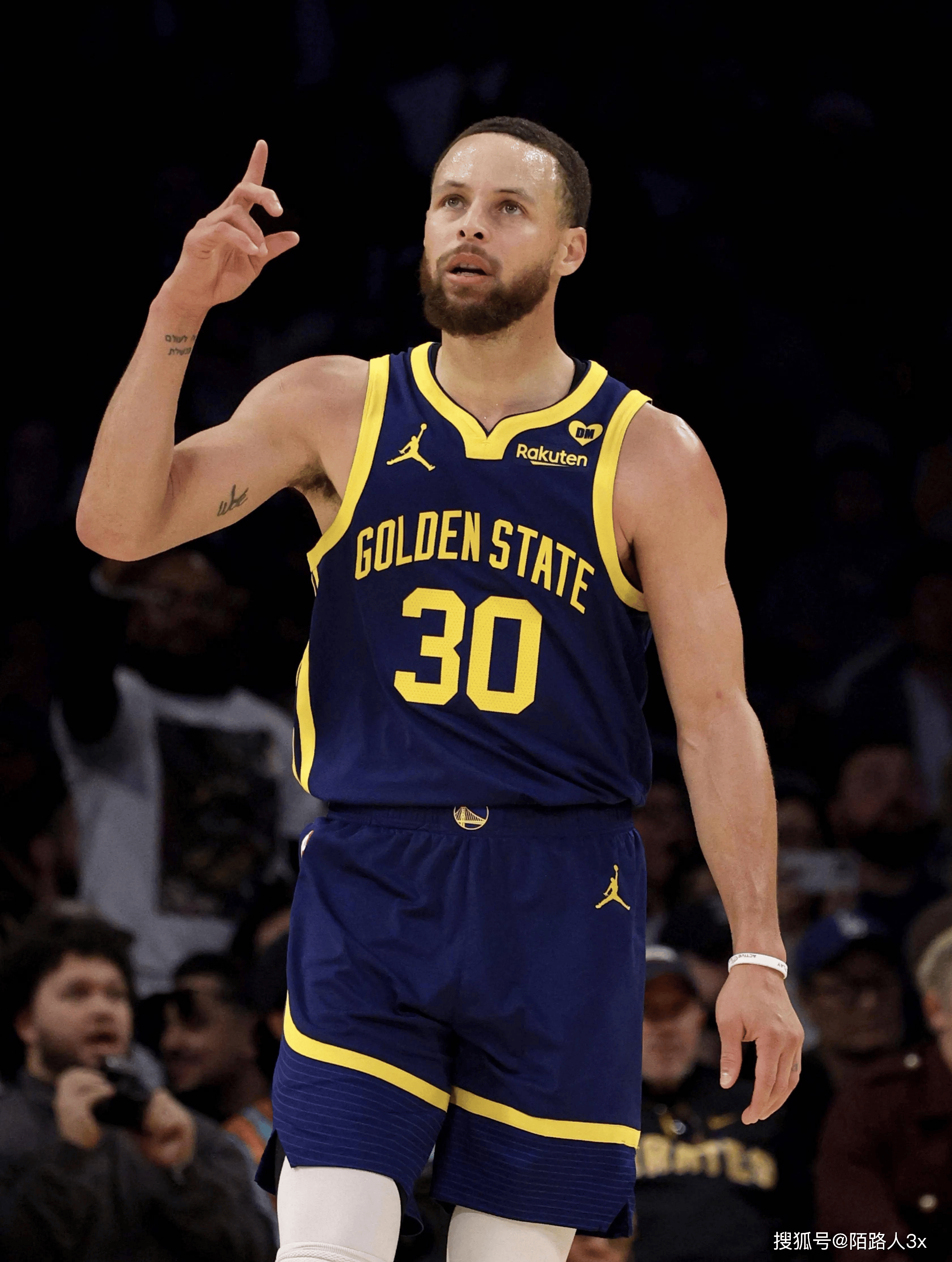 搜狐体育：豪门球队精彩表现的简单介绍