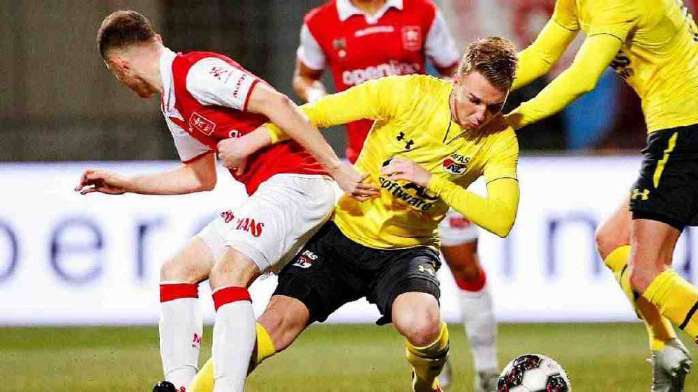 包含托特纳姆热刺积极备战对决门兴格拉德巴赫的词条