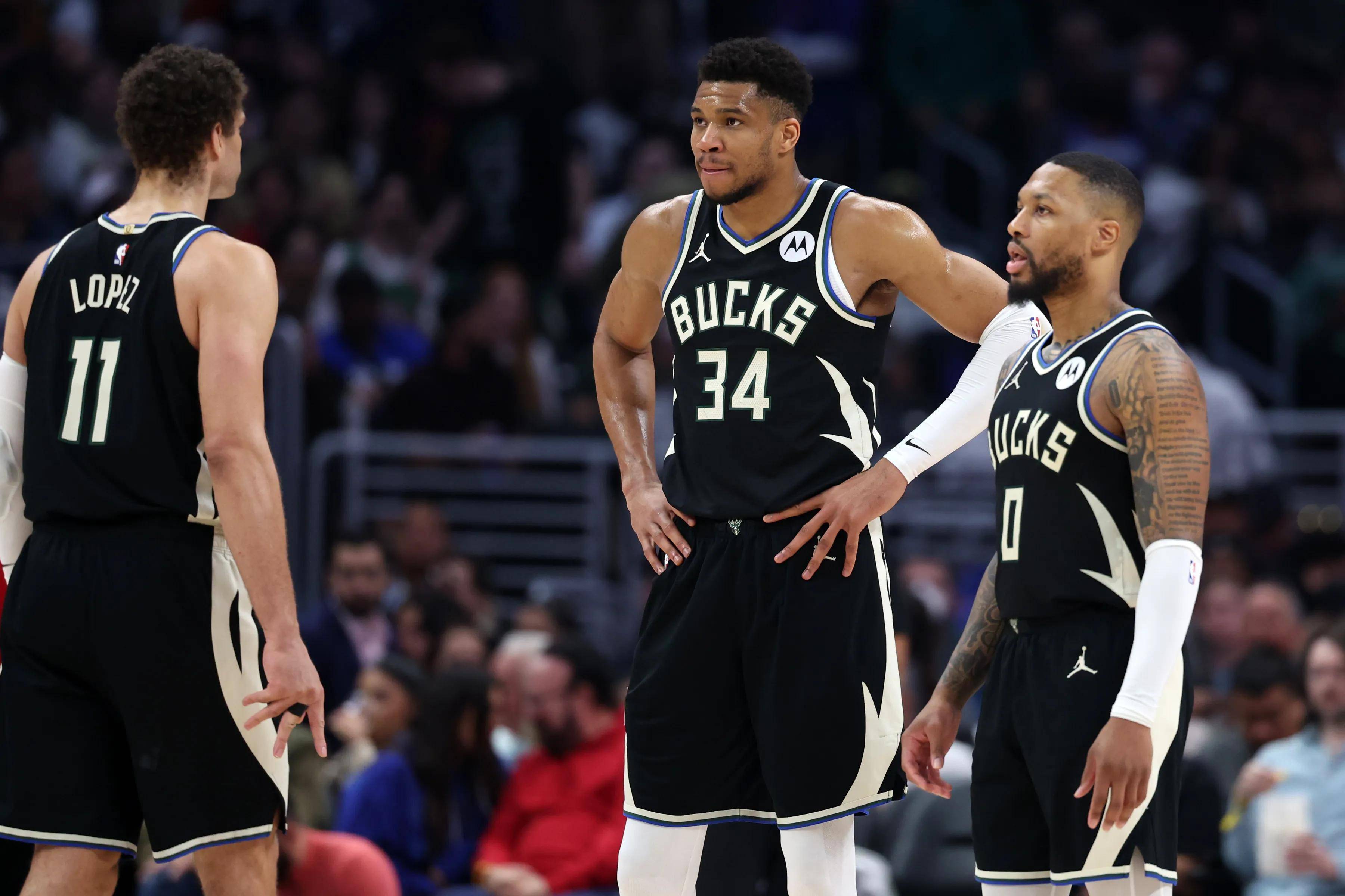 雄鹿征战东部，轻取活塞，连胜不断