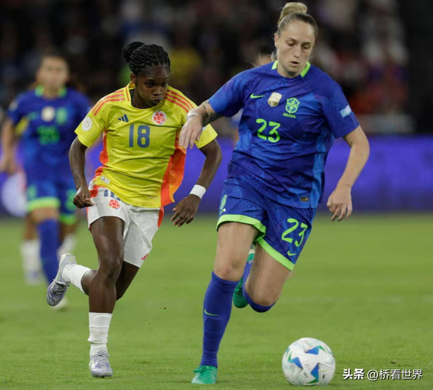 哥伦比亚女足实力堪比，成功杀入国际赛事决赛
