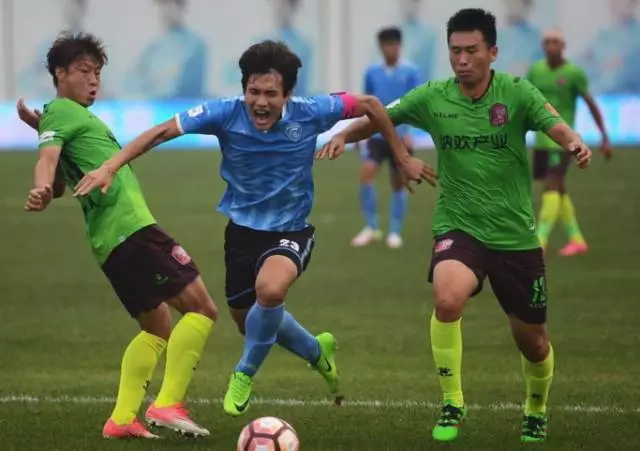 新疆雪豹客场战平，球队保级形势不明朗