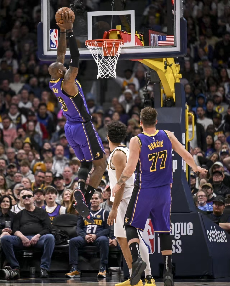 猛龙转战洛杉矶不敌湖人，全队团队篮板落后导致失利的简单介绍