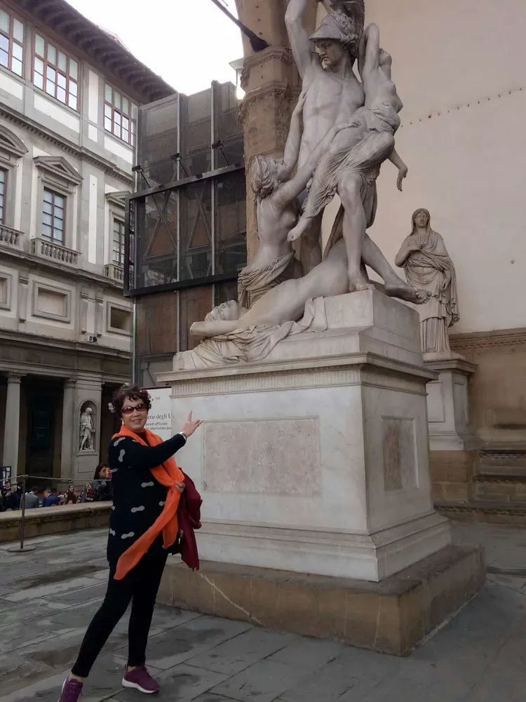 包含列支敦士登迎战梵蒂冈，实力相差悬殊的词条