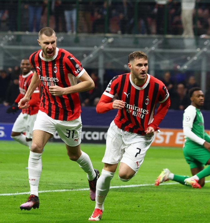 AC米兰对阵尤文图斯大战即将打响，球迷热议双方实力对比的简单介绍