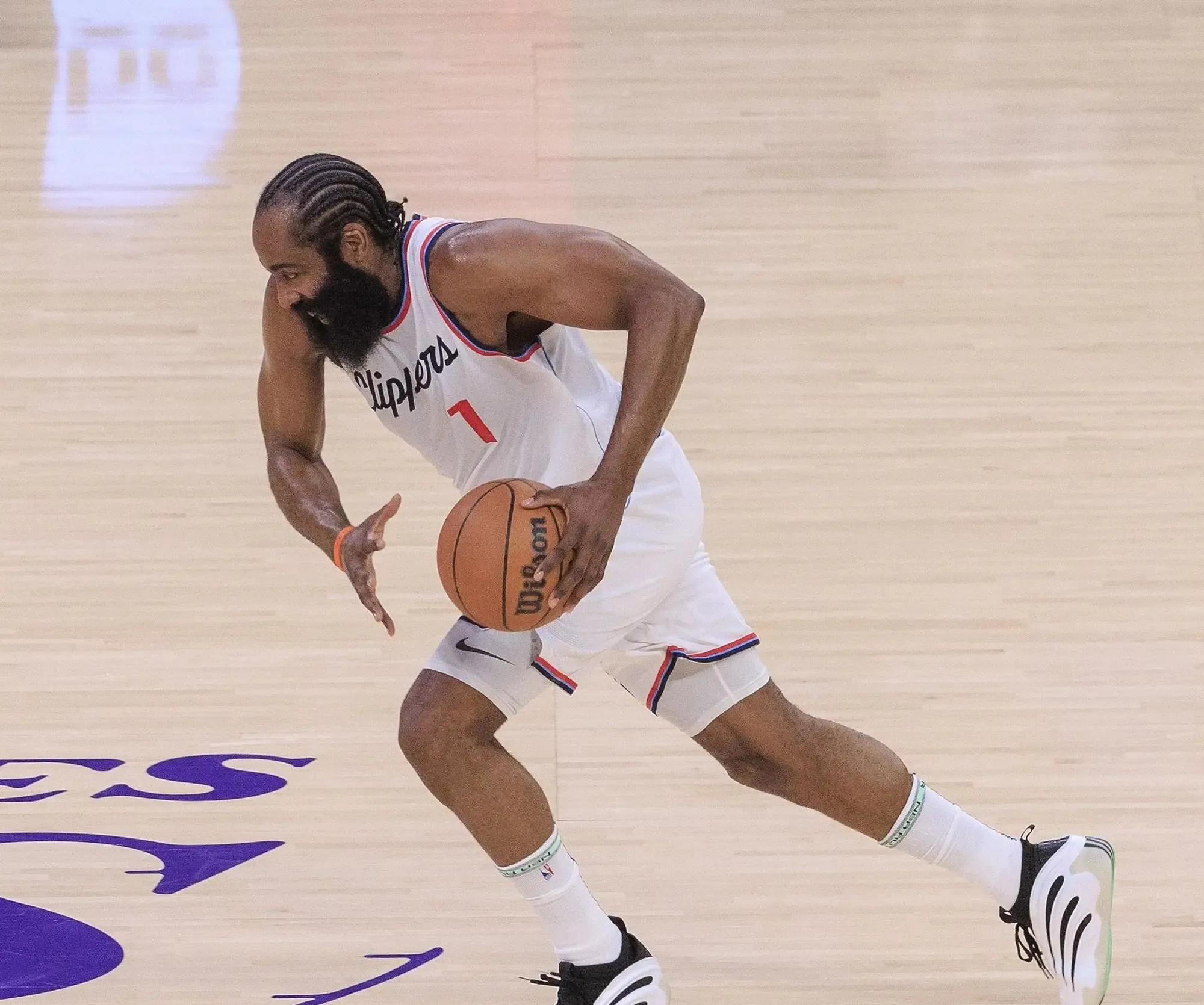 包含森林狼遭快船绝杀，落后优势被逆转无奈失利的词条