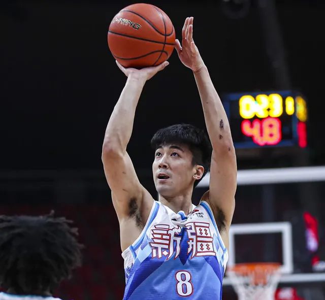 关于湖南队喜迎三连胜，士气高涨的信息