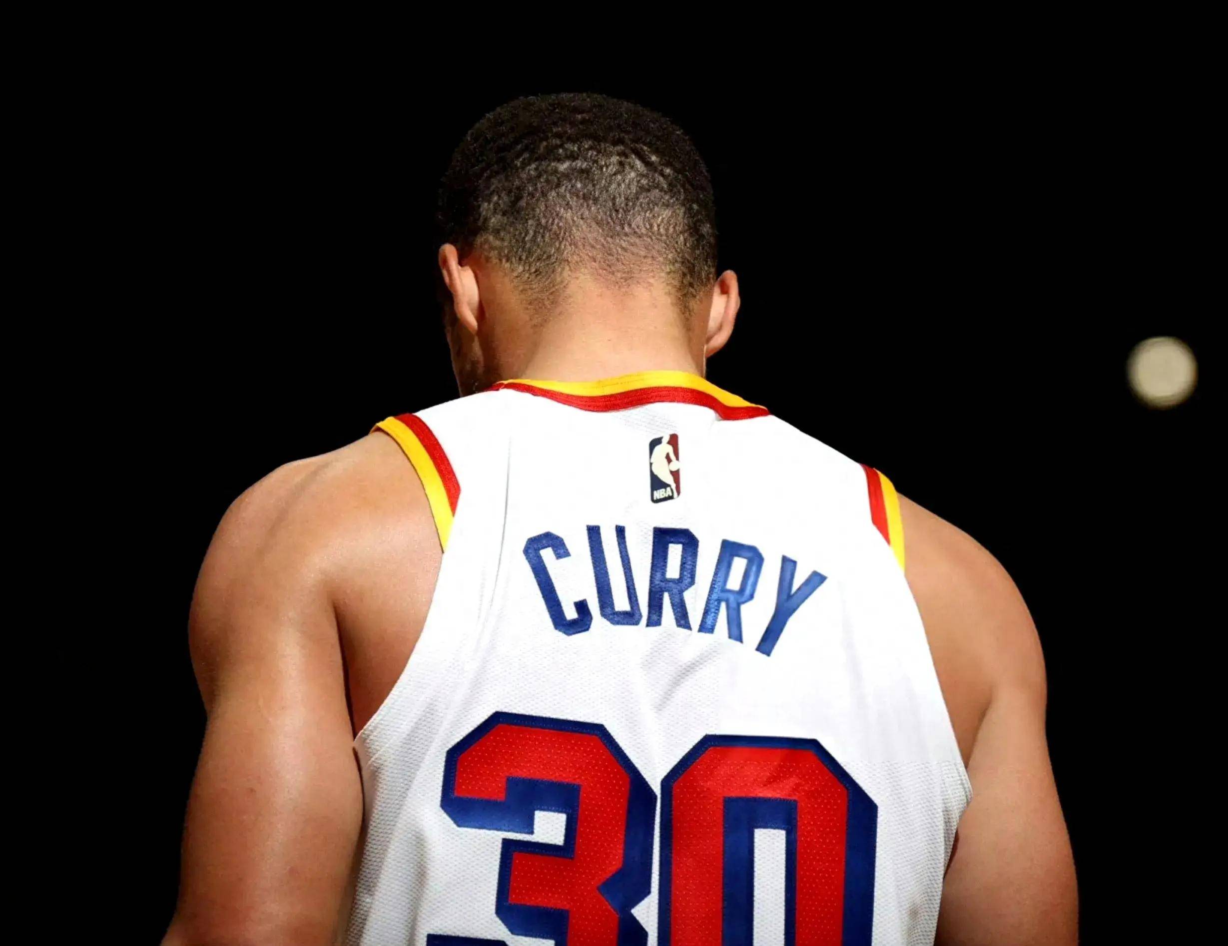 关于勇士新秀单节狂砍20分,独取胜利的信息 关于勇士新秀单节狂砍20分,独取胜利的信息